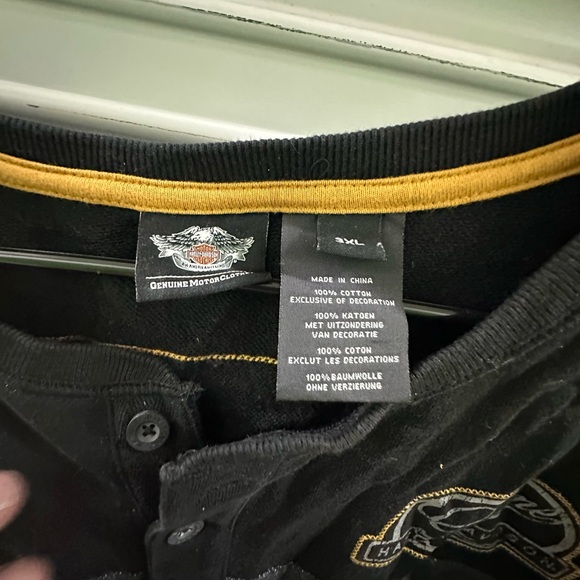 Harley-Davidson Black and Gray Long Sleeve Sweatshirt - Picture 5 of 5